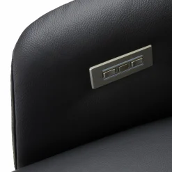 Arc - Power Recliner by Géalux