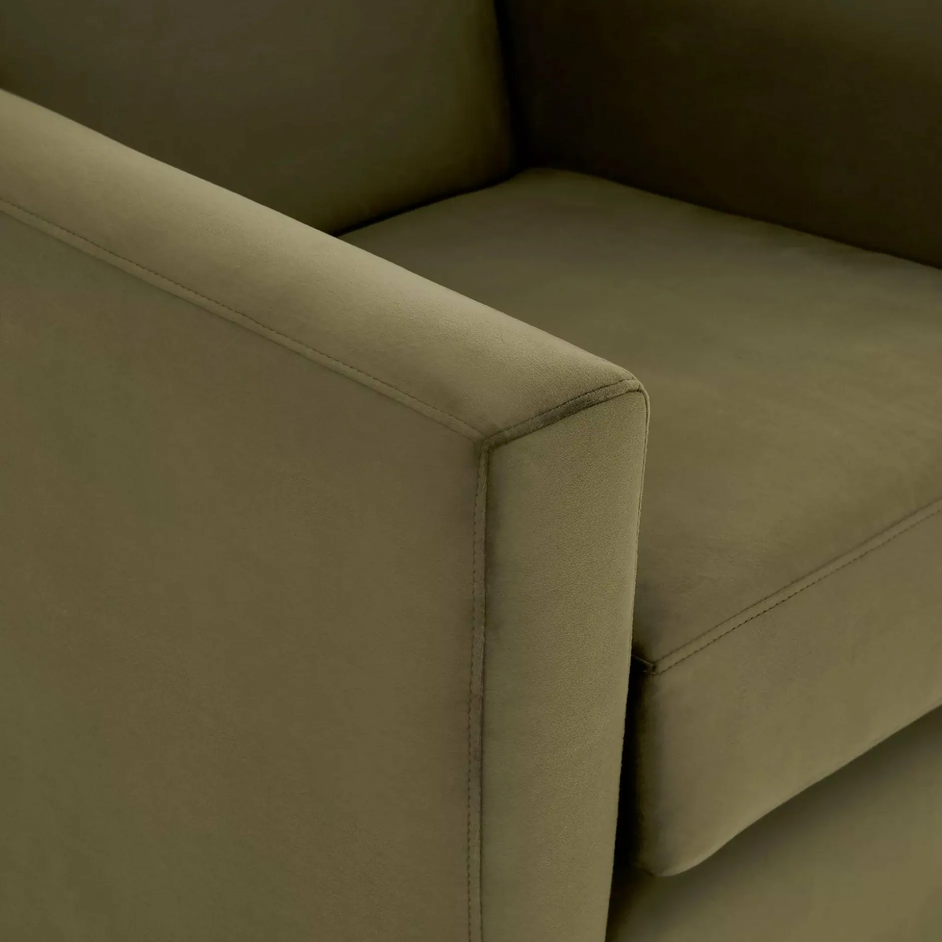 Avalon - Swivel Armchair by Romano