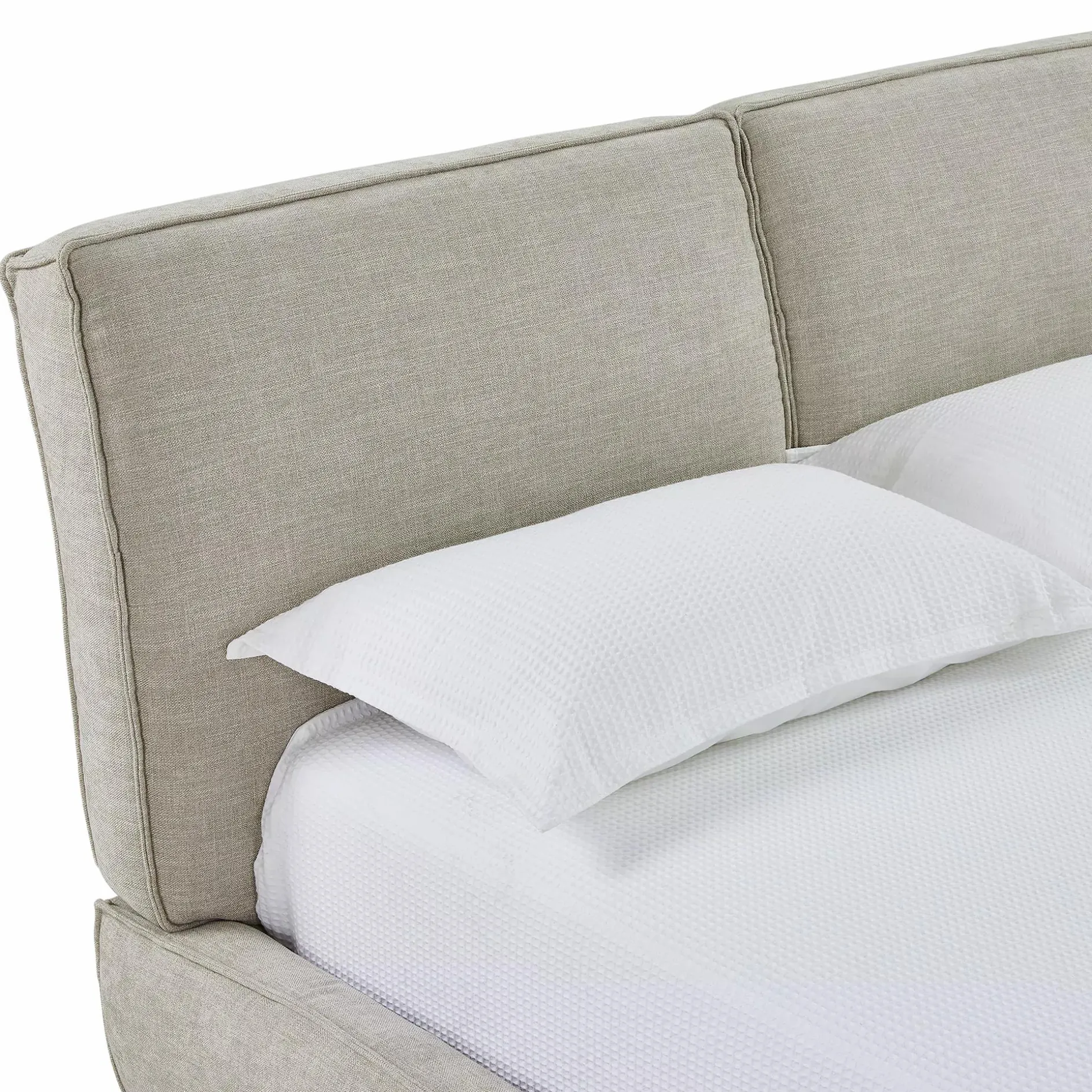Bendo - Upholstered bed