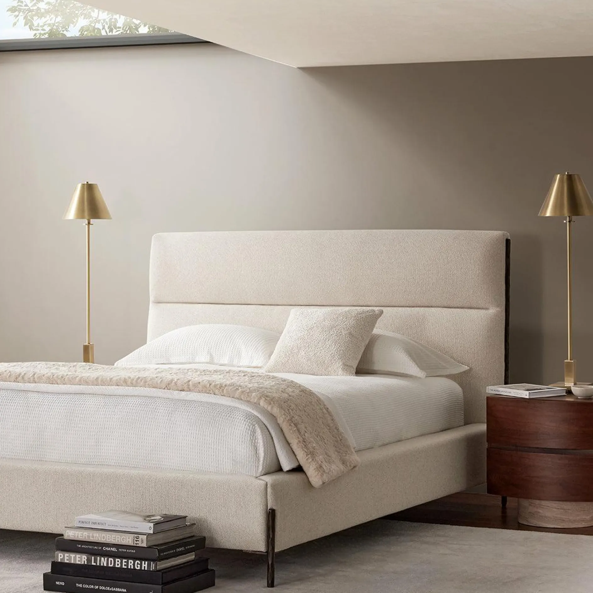 Bespin - Upholstered Bed