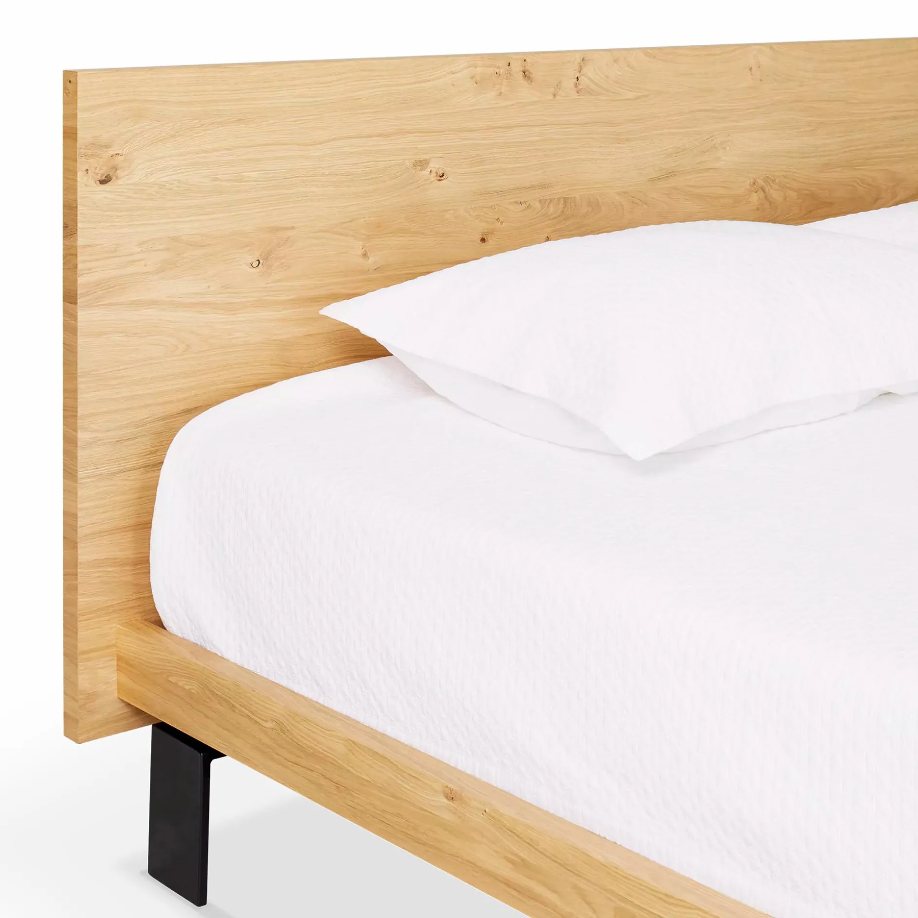 Bora - Wood Bed by Mobican