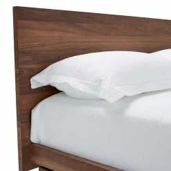 Bora - Wood Bed by Mobican
