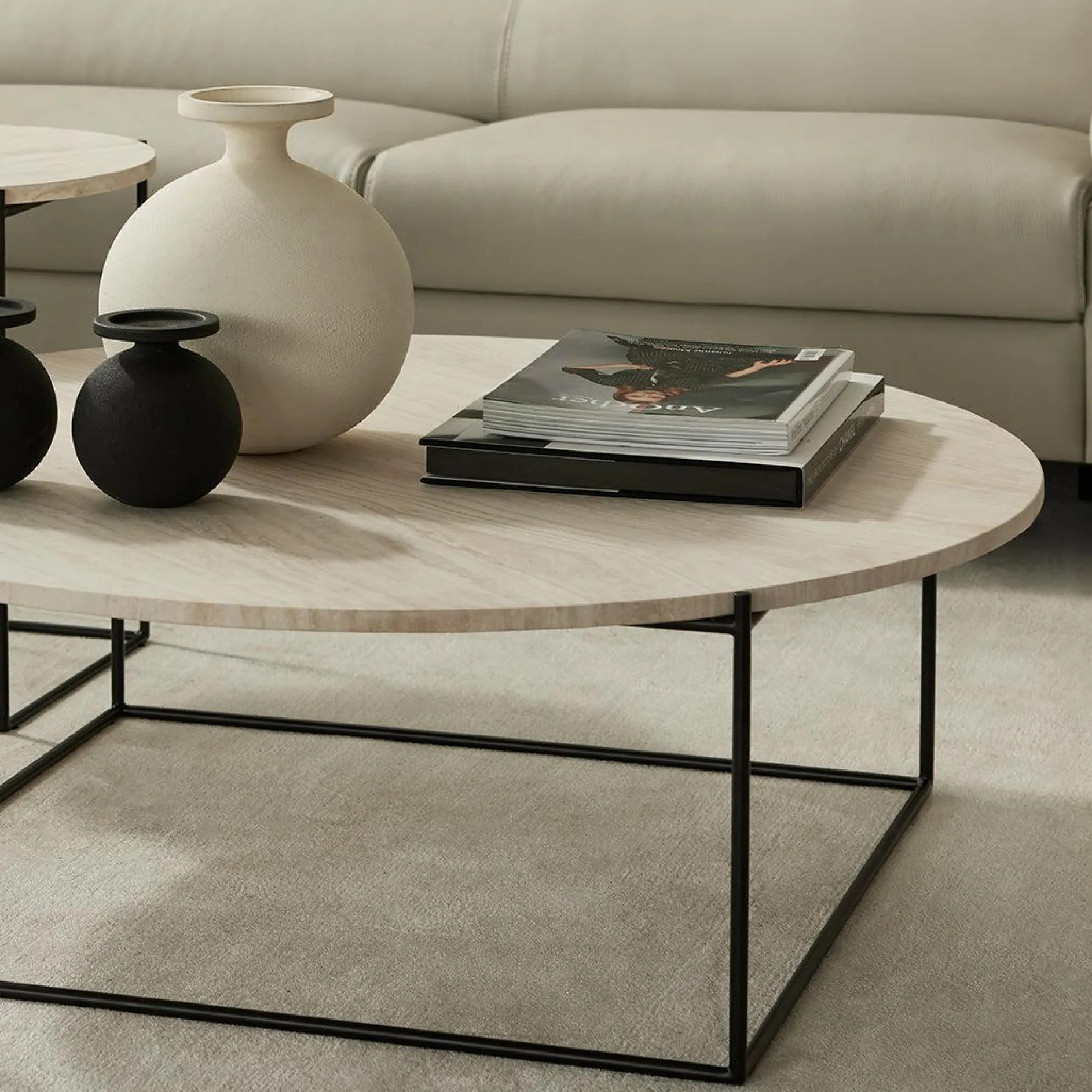 Lola - Side Table