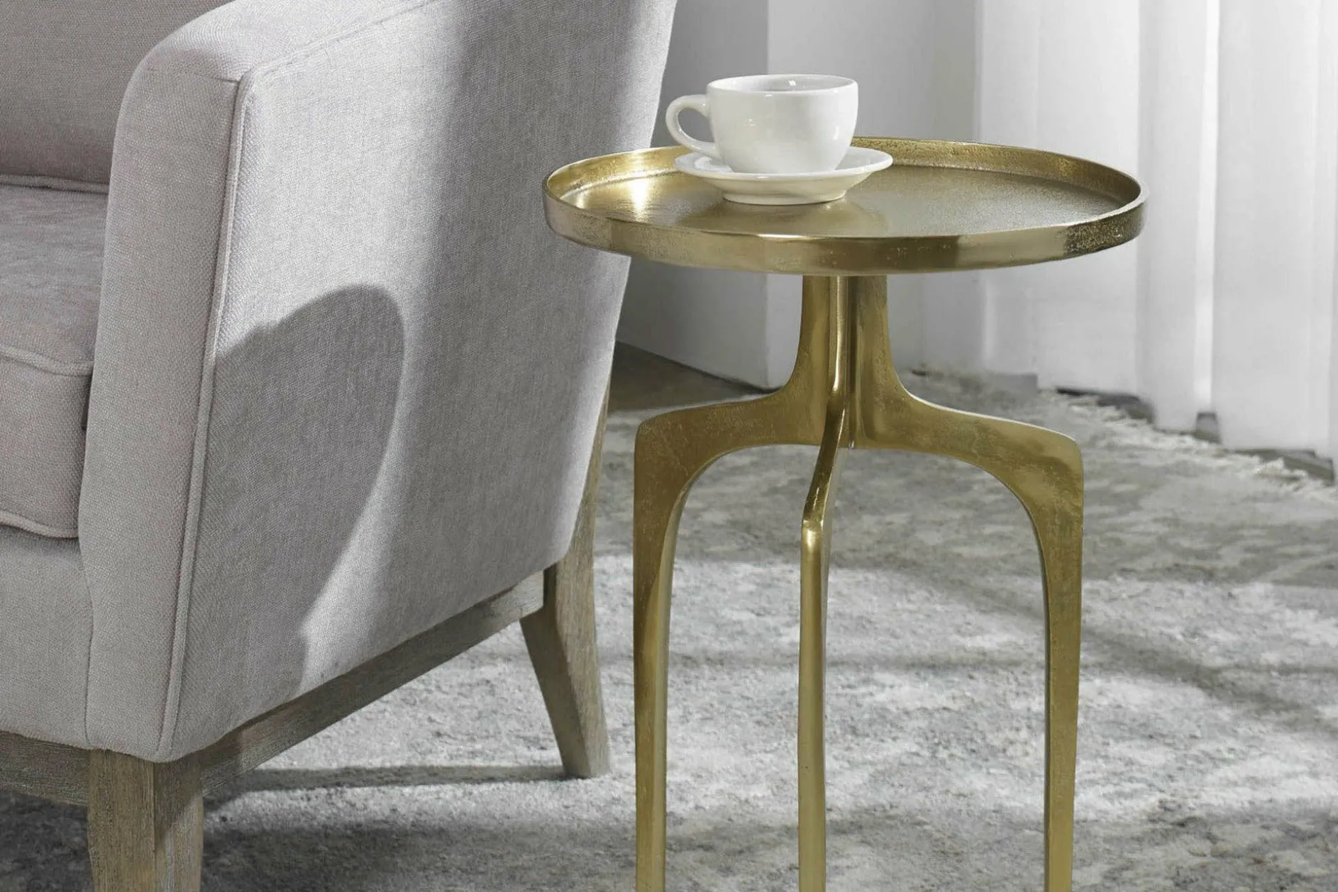 Louise - Aluminium Side Table