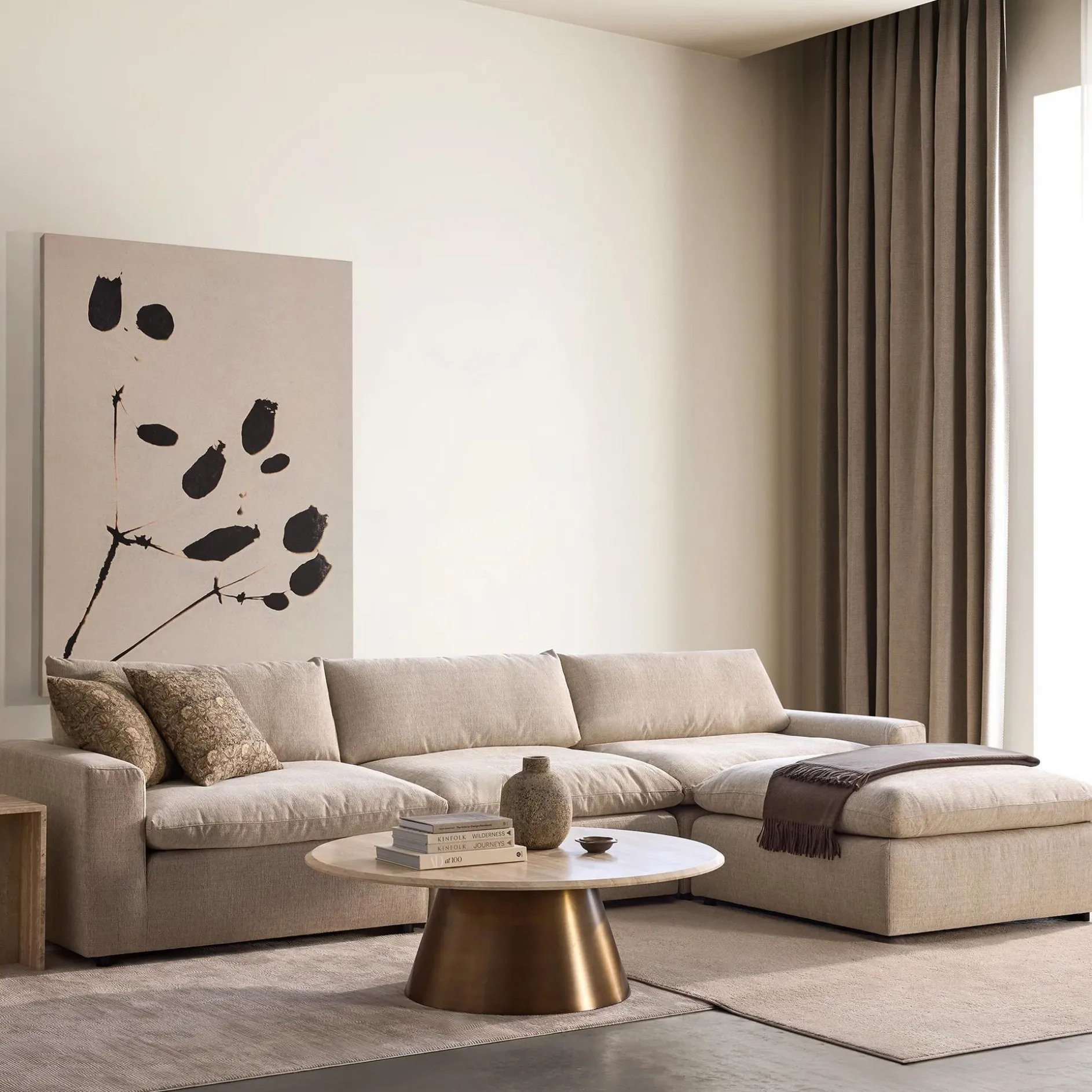 Moonlight - Sectional Sofa by Furninova