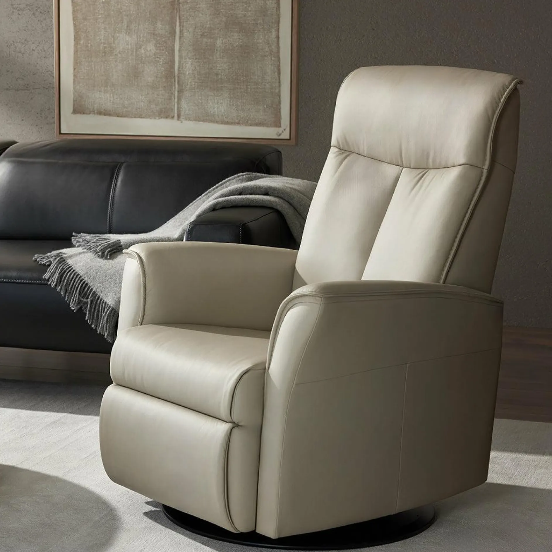 Sirius - Leather Power Recliner
