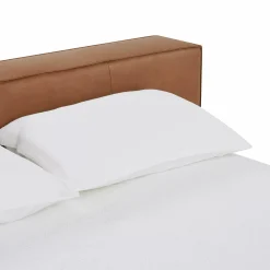 Slova - Leather Platform Bed