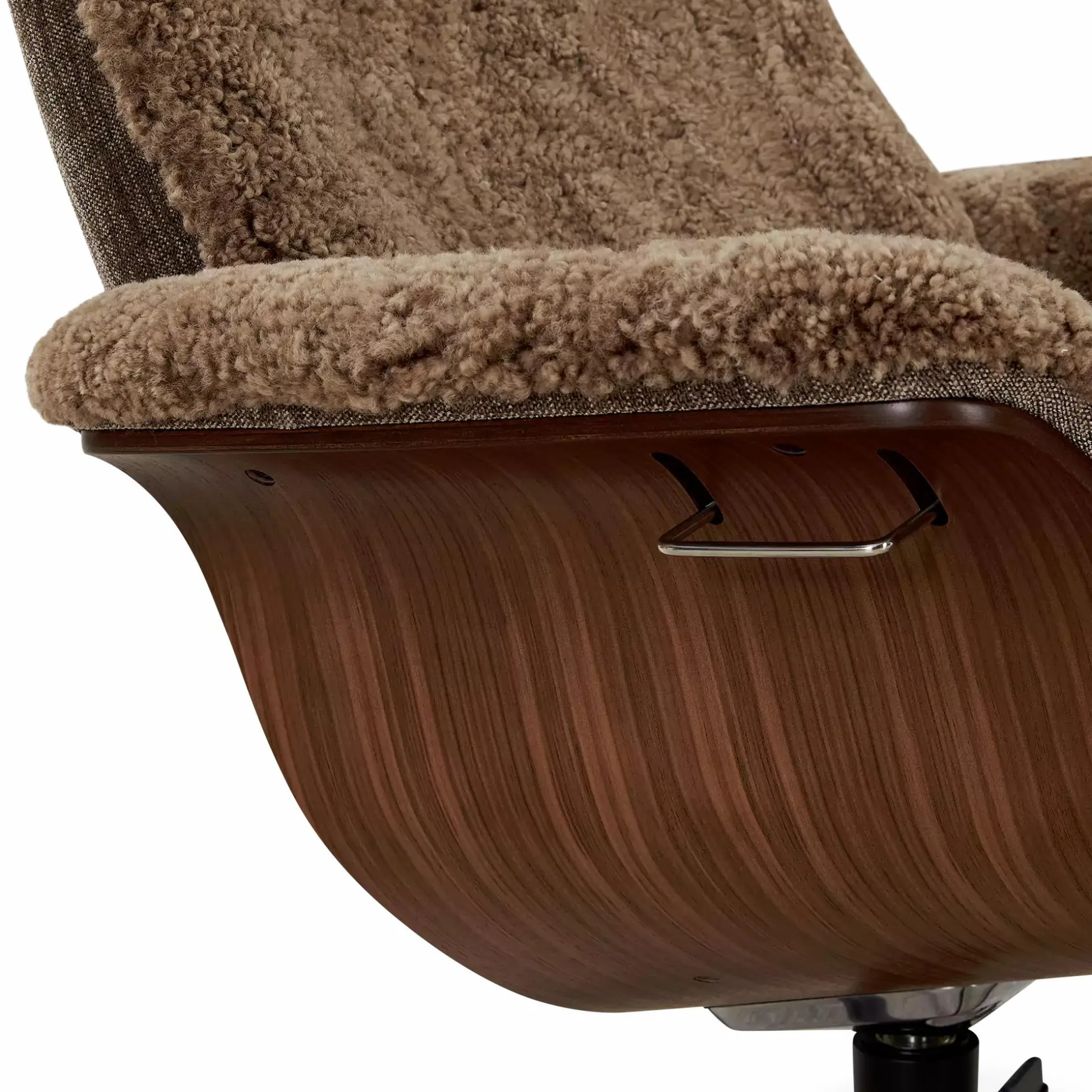 Timeout - Sheepskin Recliner by Conform
